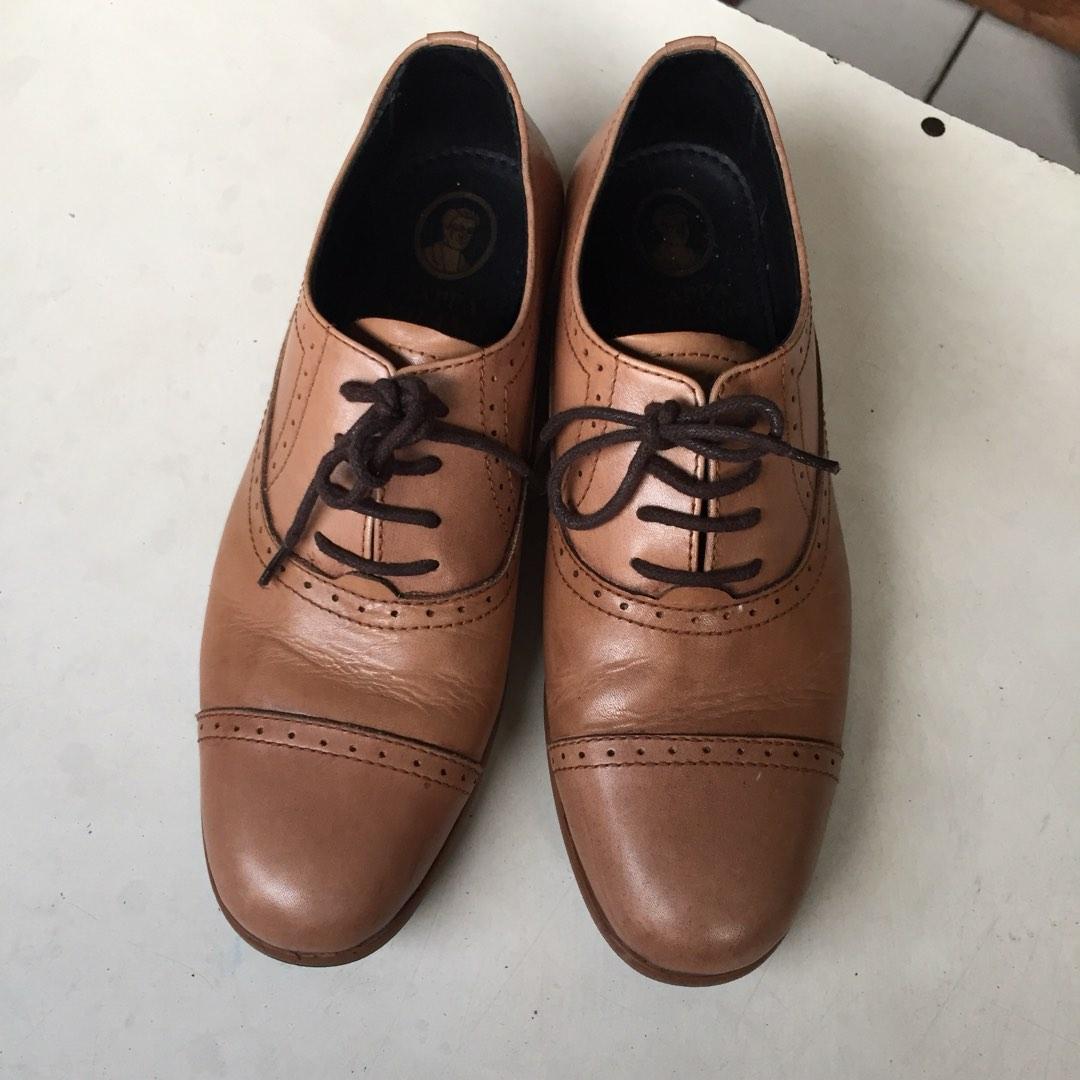 Brown Leather Shoes Oxford Unisex Loafers Loafer Winter Sepatu Kulit Size 38 Docmart lookalike docmartin doc martin doc mart