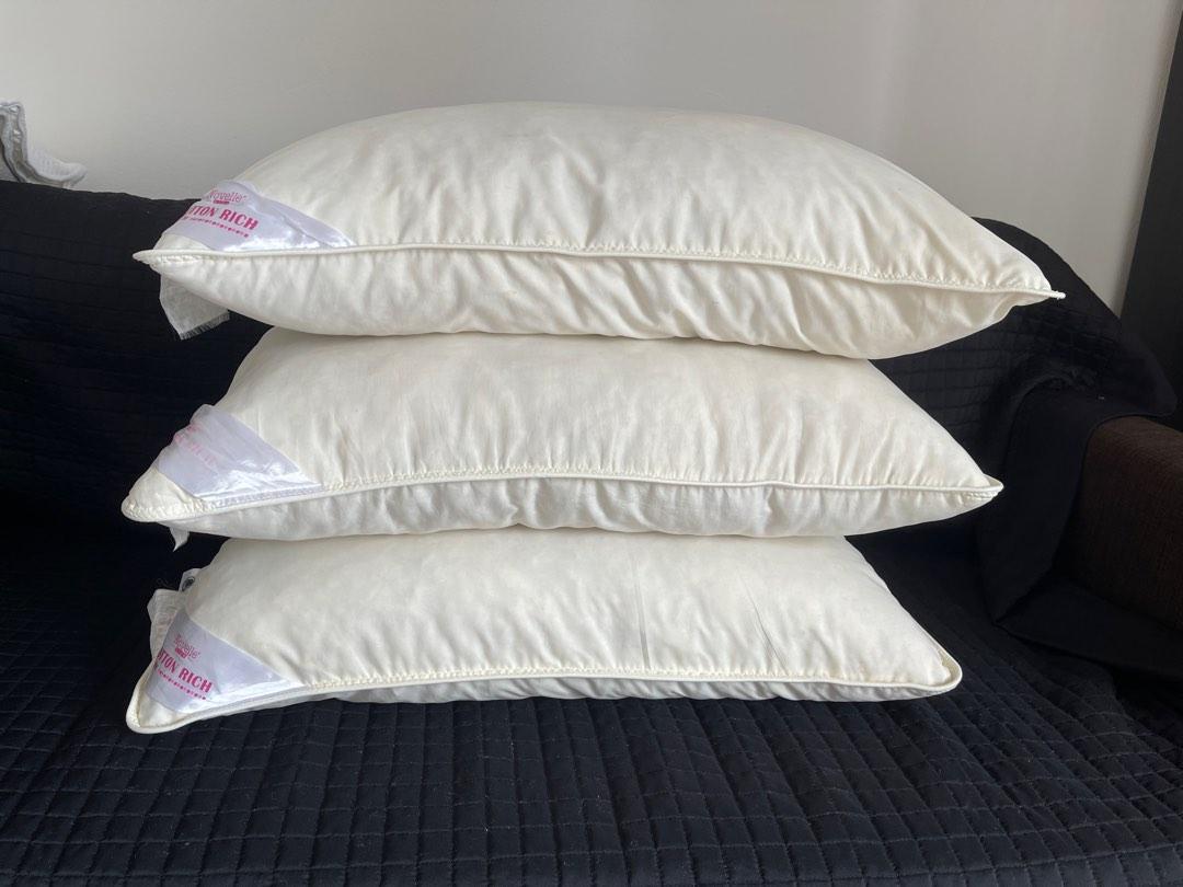 Hollander home fashions pillow deals 19238