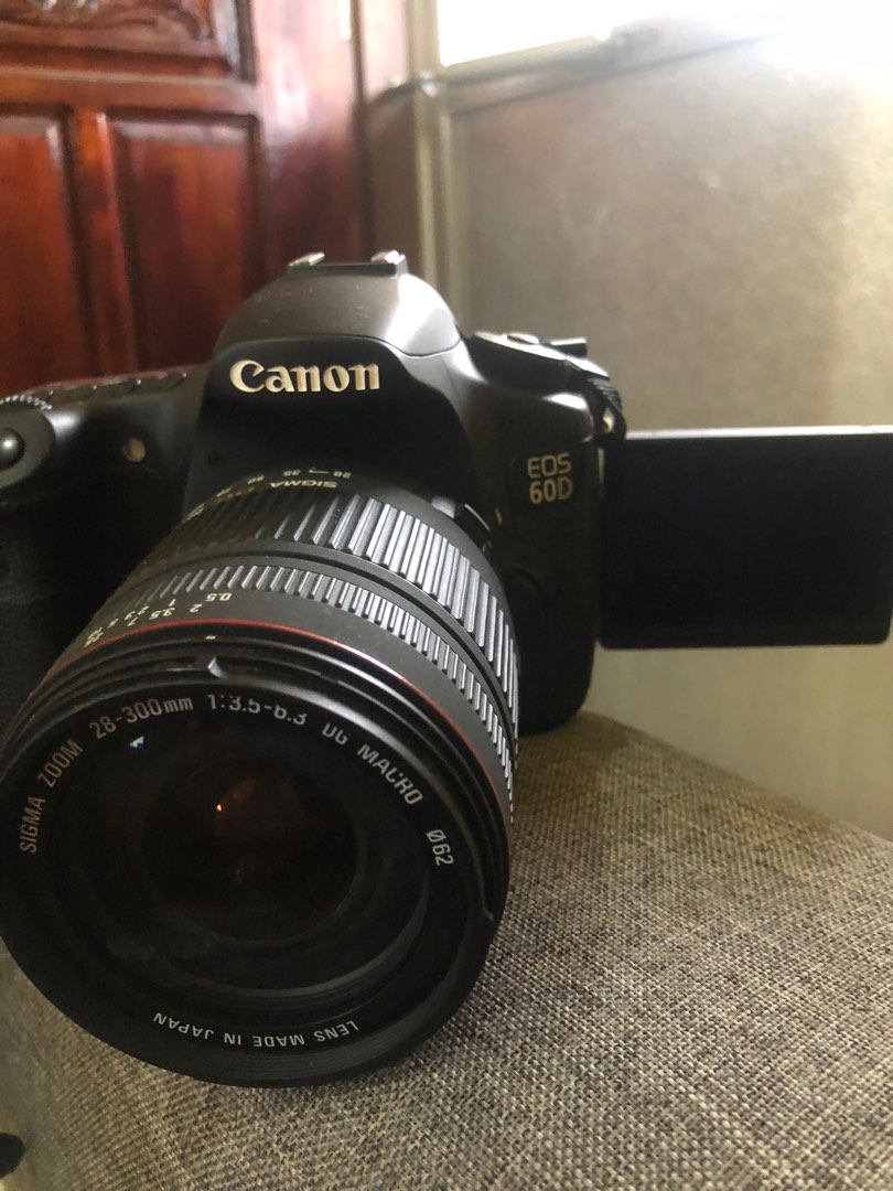 Canon EOS60D, Photography, Cameras on Carousell