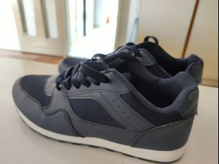 （分類：）位於 。 由 felix008 提交（商品編號 1188308091，圖片 1）。簡介： 。