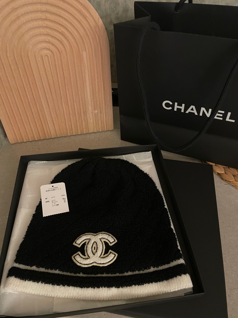 Chanel 2022新款Logo毛帽, 名牌精品, 精品配件在旋轉拍賣