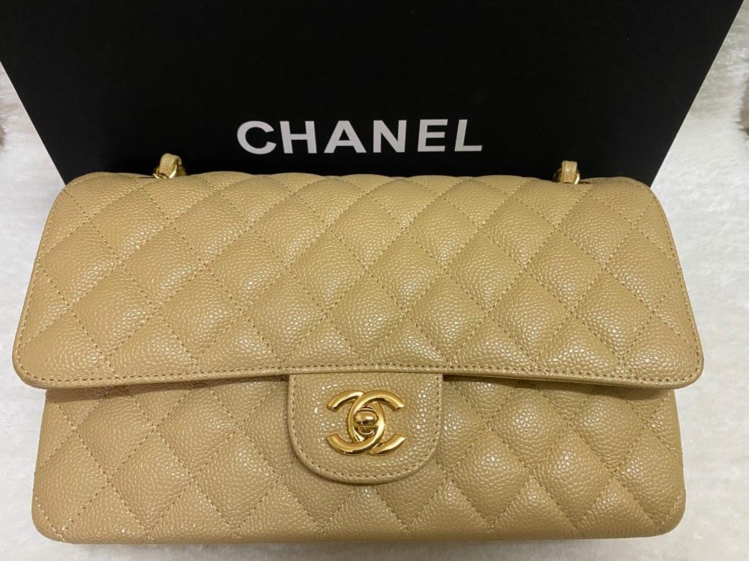 Chanel Classic Medium Double Flap Beige in GHW, Luxury, Bags & Wallets on  Carousell