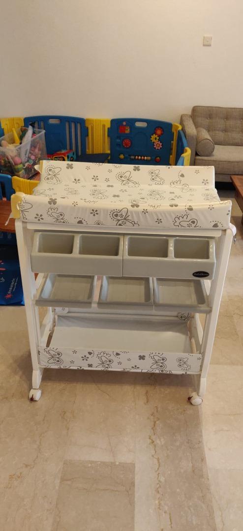 Changing table baby bath combo Babies Kids Baby Nursery Kids