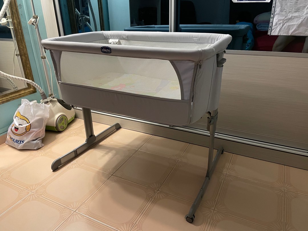 Chicco Next to me baby cot, Babies & Kids, Baby Nursery & Kids
