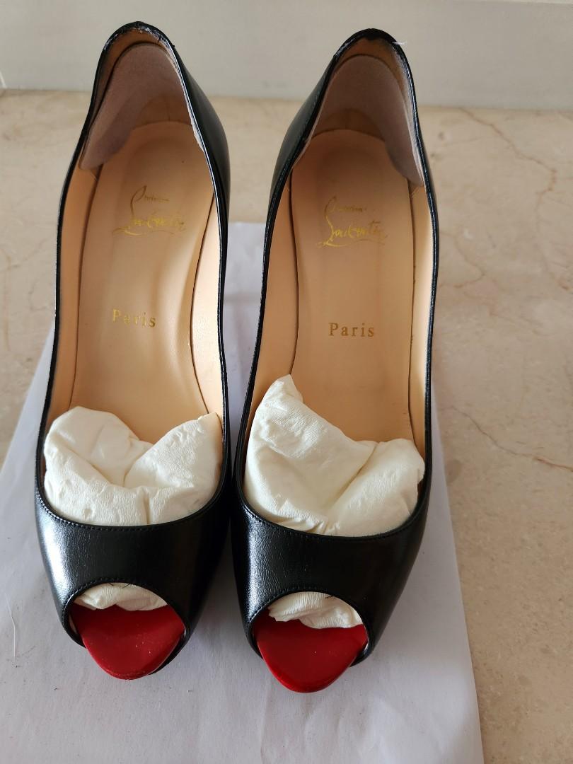 Christian Louboutin 3inch heels
