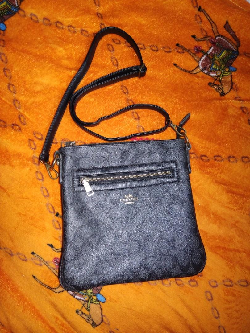 Coach crossbody bag, Women's Fashion, Bags & Wallets, Crossbody Bags