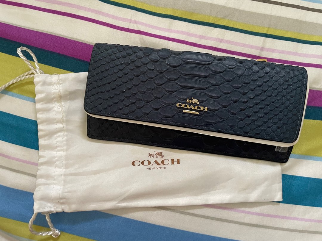 Coach Long Envelope Wallet BNIB, Luxury, Bags & Wallets on Carousell