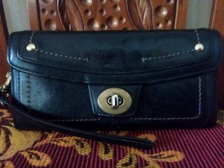 Naraya Travel Bag (M Size), Luxury, Bags & Wallets on Carousell