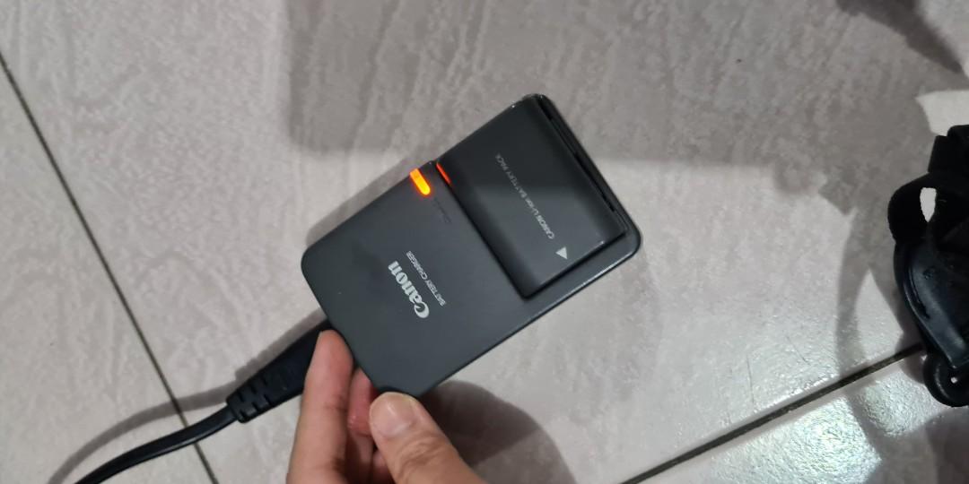 Defective Canon EOS 400D with 2GB/8GB CF cards, Photography, Cameras on