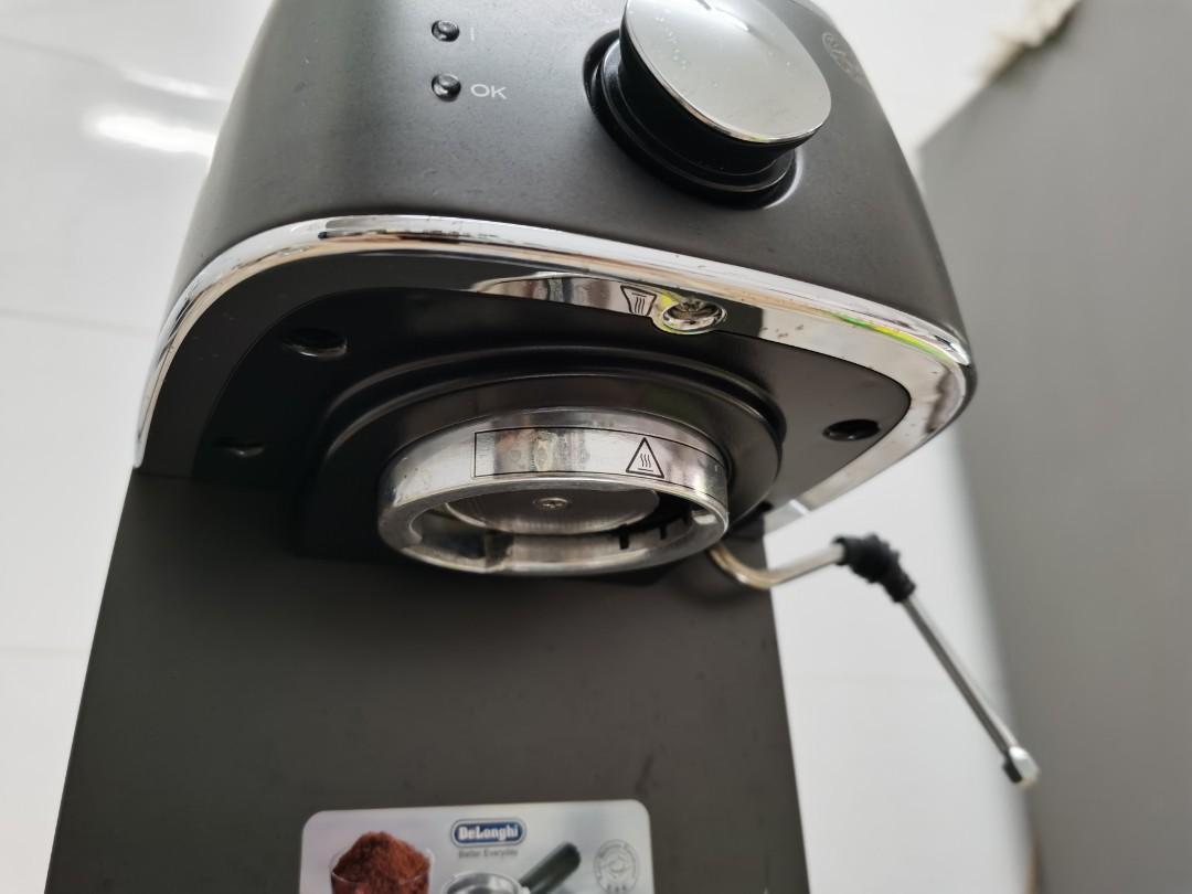 Delonghi Distinta ECI 341.BK Pump Espresso Coffee Machine, TV & Home