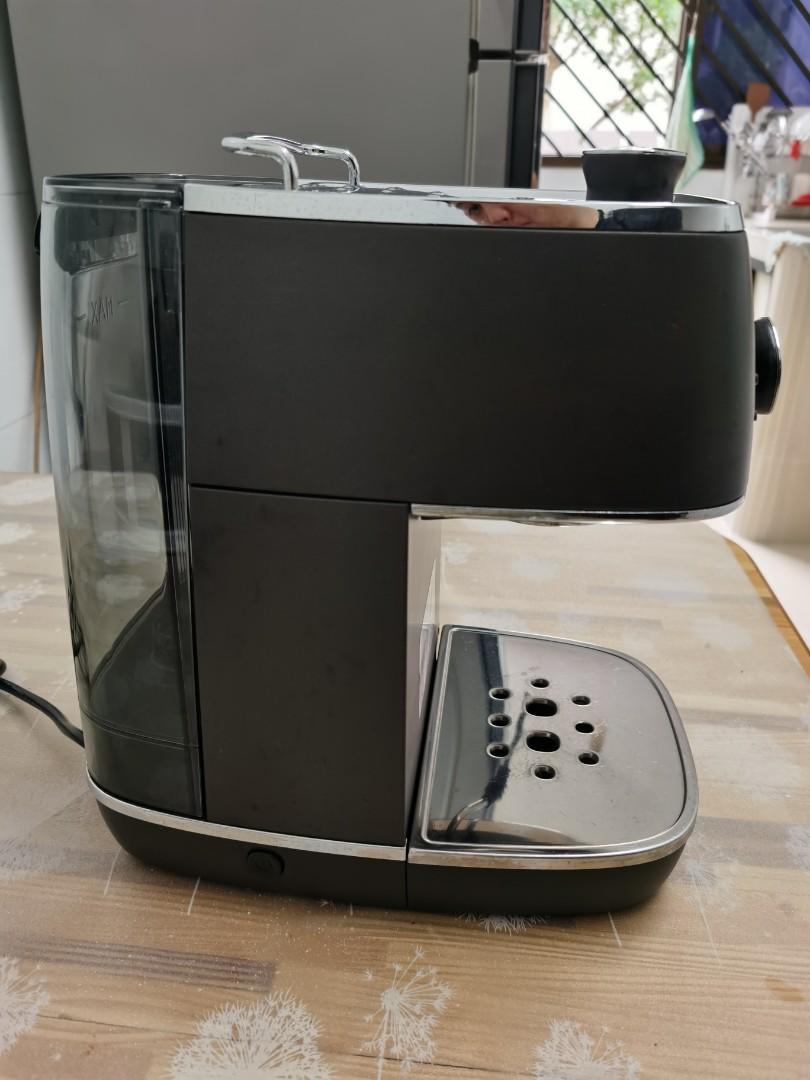 Delonghi Distinta ECI 341.BK Pump Espresso Coffee Machine, TV & Home
