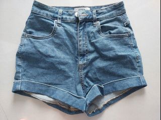 (Category: ) located in . Submitted by sushibae (Listing ID 1188308815, Image 1). Description: .