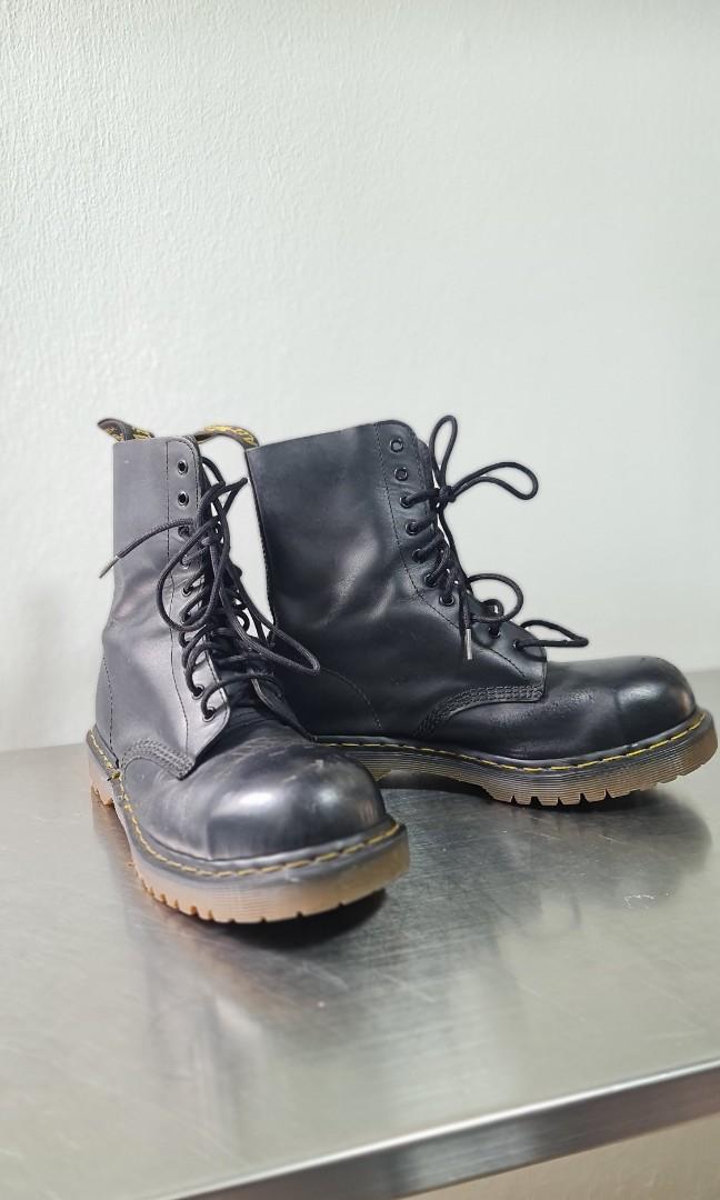 Dr best sale airwalk martens