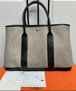 (Kategori: ) berada di . Dikirim oleh kiano_shoes (ID iklan 1188266550, Gambar 1). Deskripsi: .