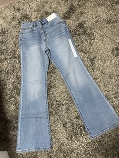(Category: ) located in . Submitted by bnpreloved27 (Listing ID 1188224303, Image 1). Description: .