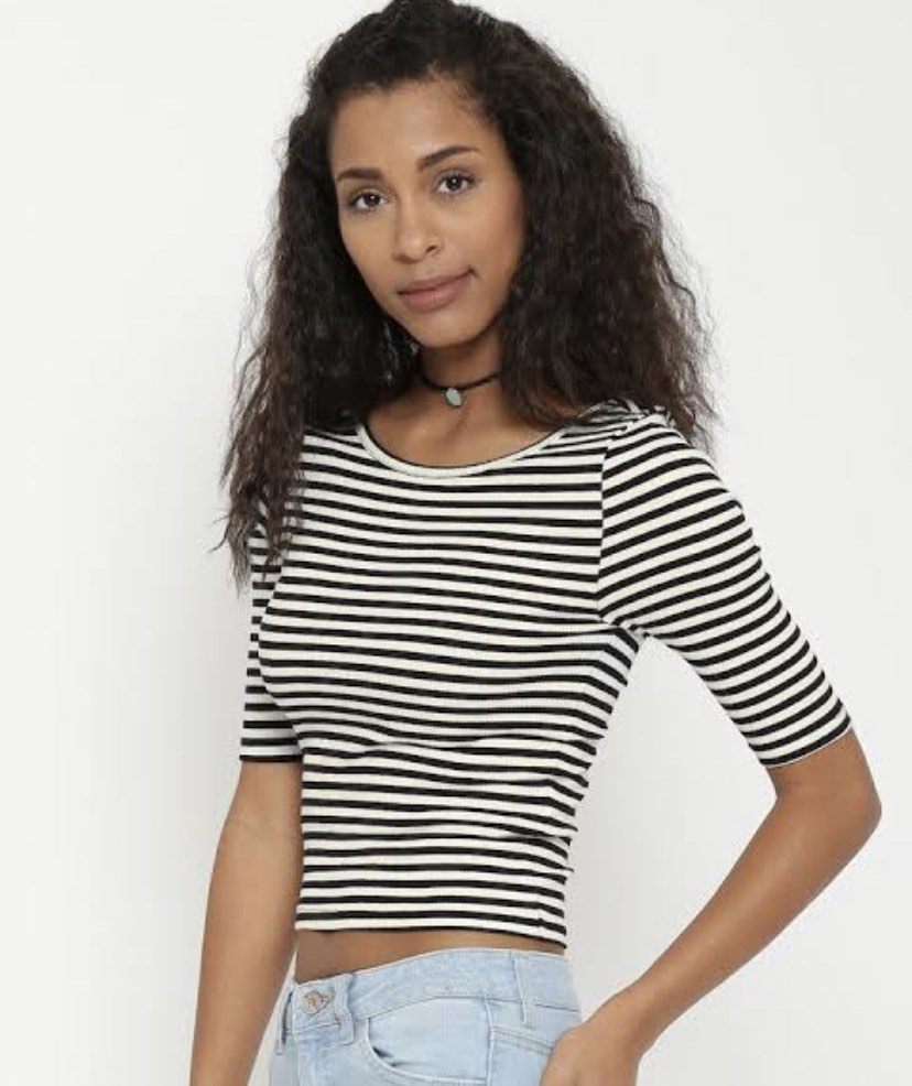 Forever 21 3/4 sleeves cropped top, Women's Fashion, Tops, Others Tops