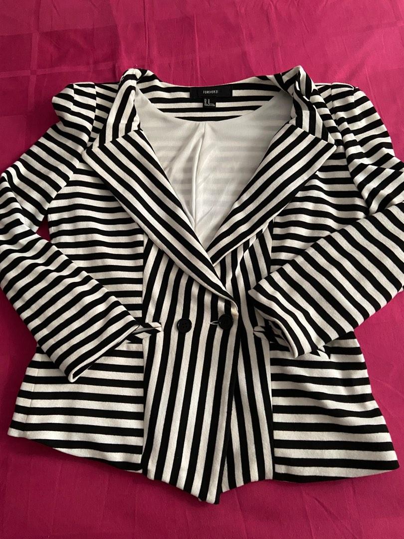 Forever 21 Striped Blazer Women s Fashion Coats Jackets and Outerwear on Carousell