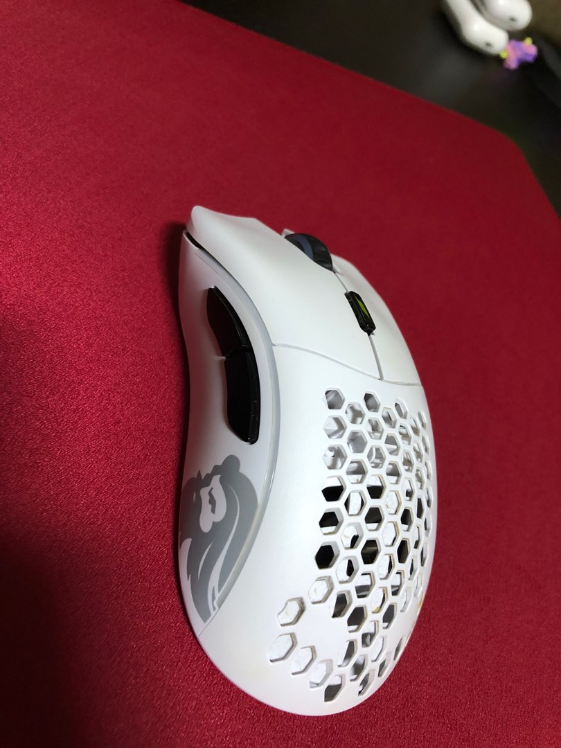 Glorious Model D wireless white, Computers & Tech, Parts & Accessories