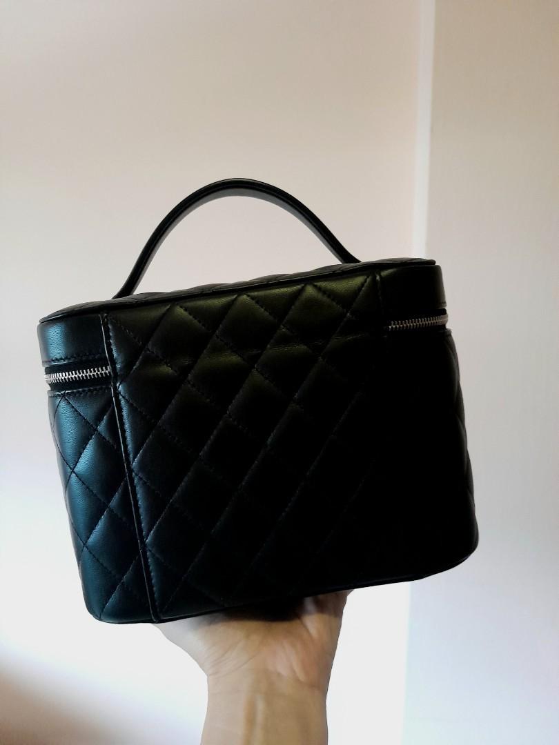 GREAT DEAL**Chanel Vanity Bag 《ORIG RECEIPT》, Luxury, Bags & Wallets on  Carousell