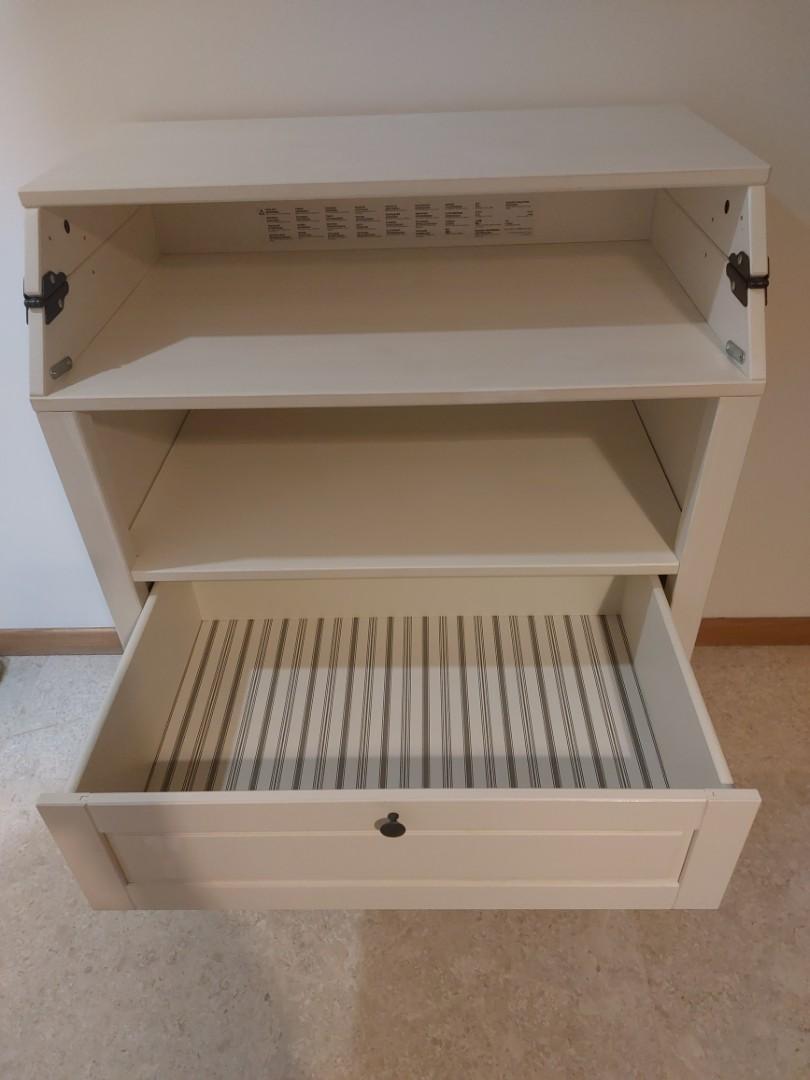 Ikea changing table/chest of drawers, Babies & Kids, Baby Nursery