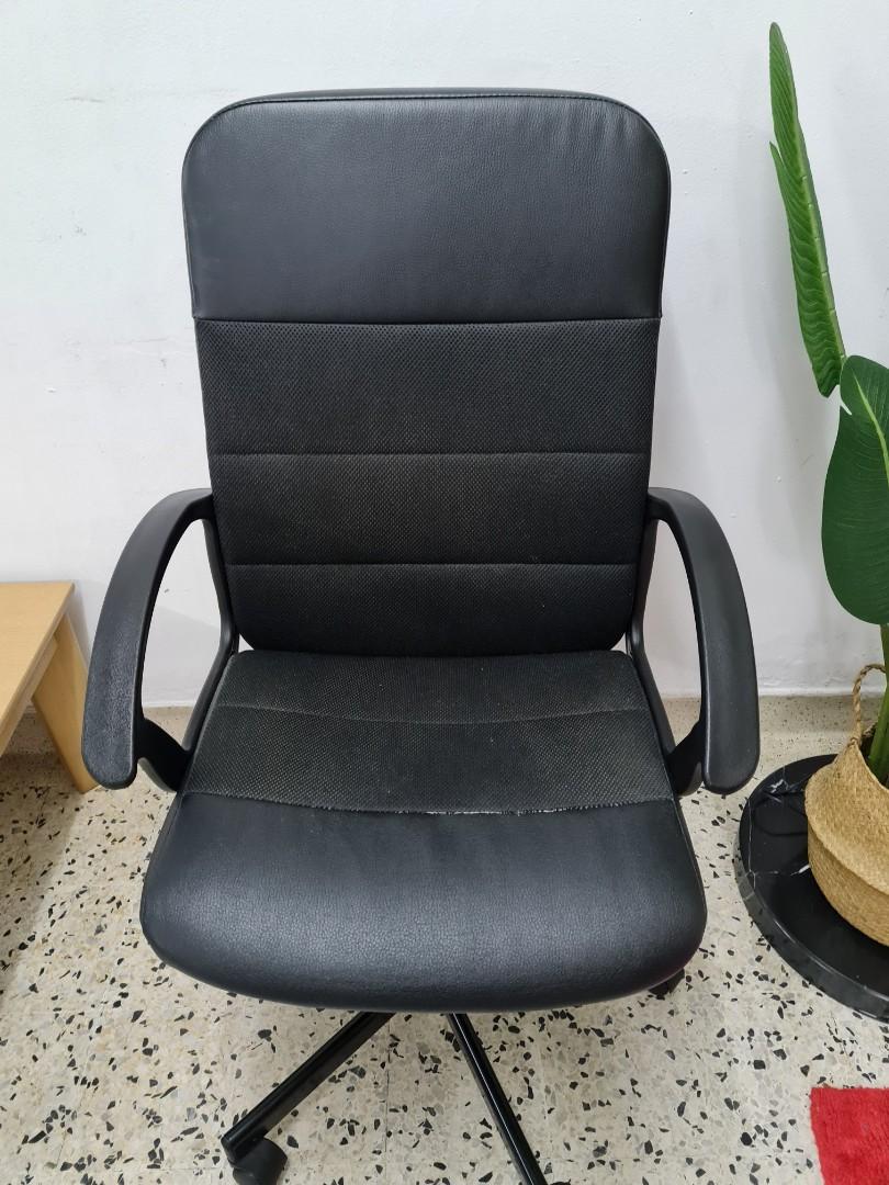 Torkel swivel sales chair review