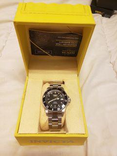 Invicta Men's Pro Diver Quartz Watch with Stainless Steel Strap