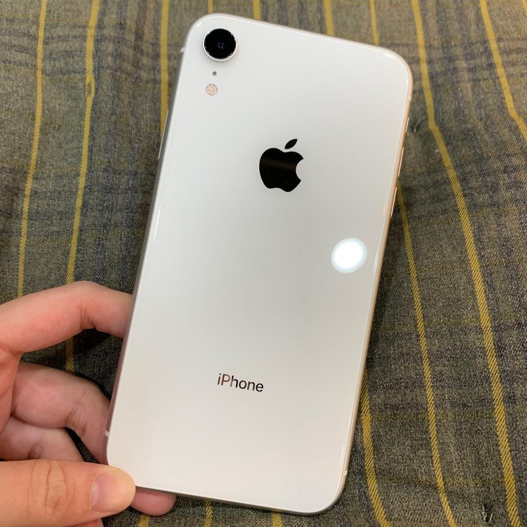 iPhone XR 64G 白色, 手機及配件, 手機, iPhone, iPhone 8 系列在旋轉拍賣