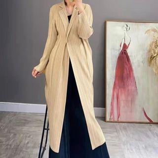 Issey Miyake Style pleated long over coat