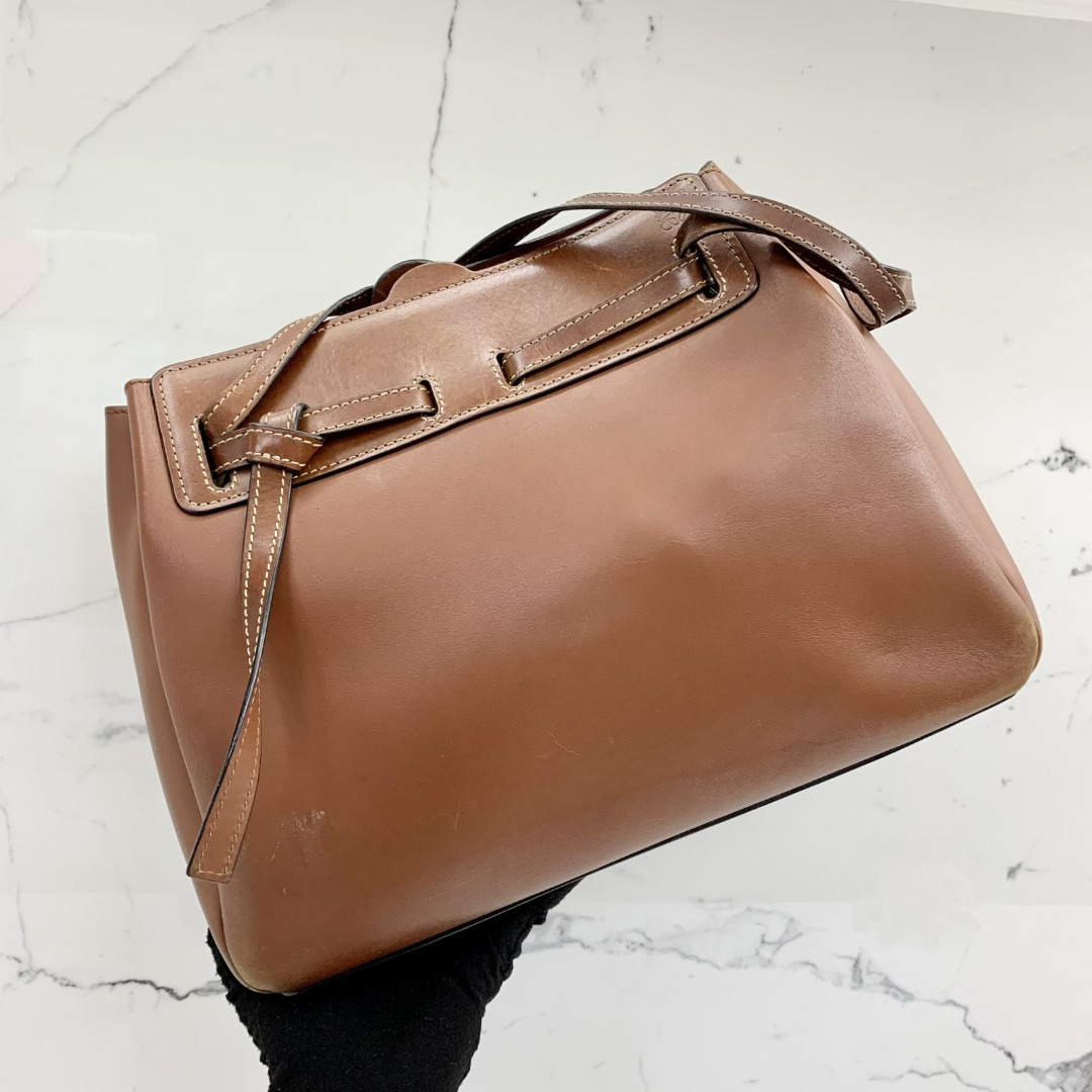 Loewe lazo best sale bag review
