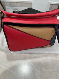 (Category: ) located in . Submitted by zaisypreloved (Listing ID 1188369110, Image 1). Description: .