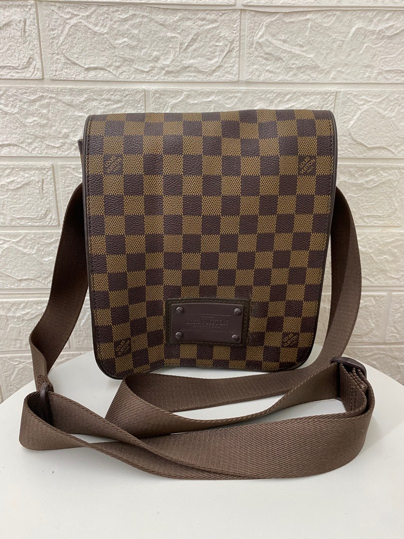 Brooklyn MM, Used & Preloved Louis Vuitton Messenger Bag, LXR USA, Brown