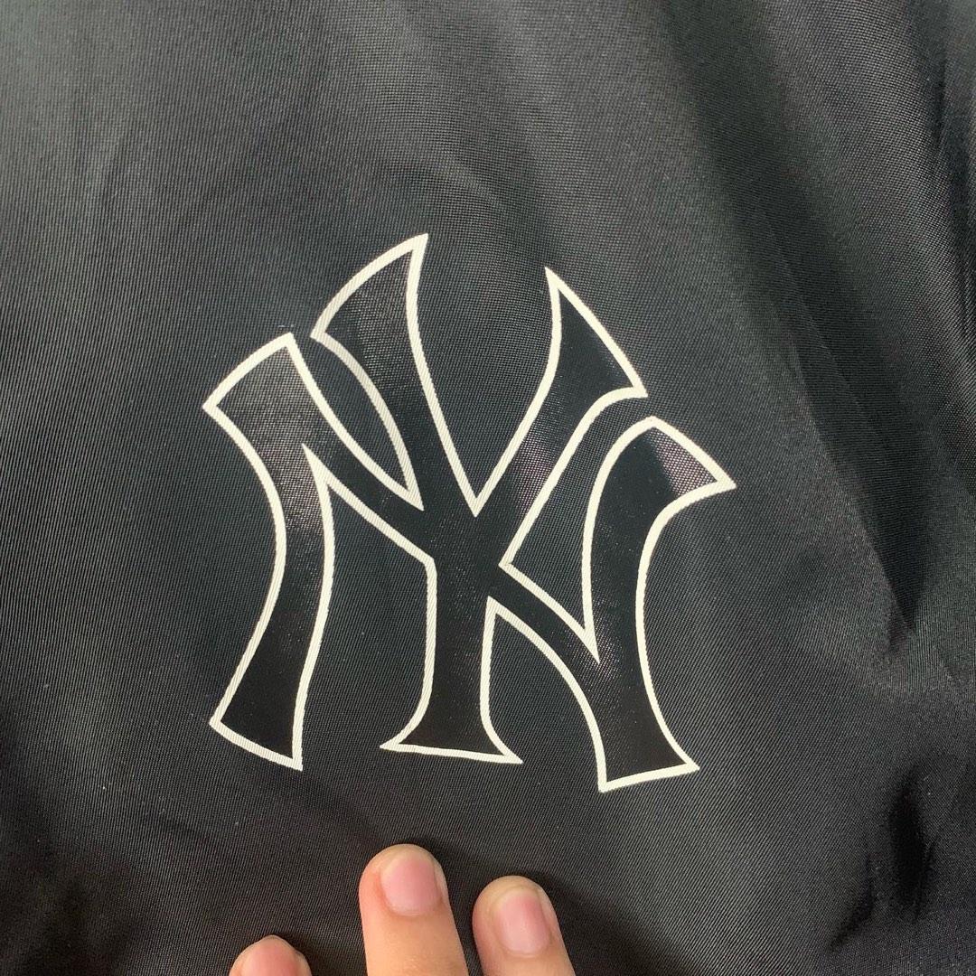 Áo khoác nỉ MLB Basic Mega Logo New York Yankees 3ATRB022450IVS