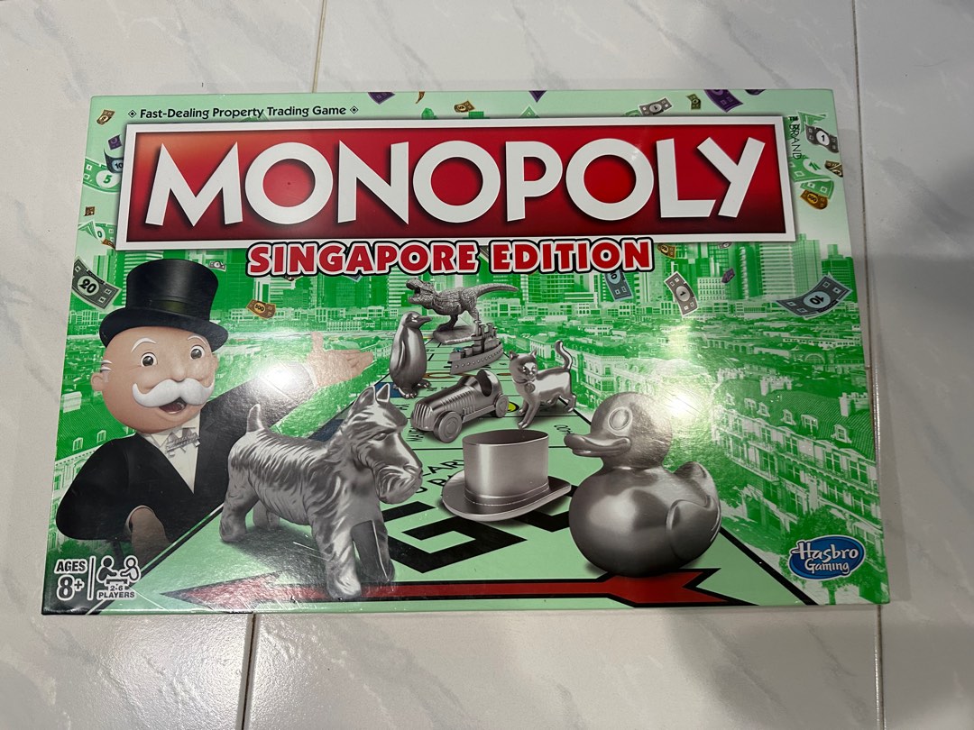 Monopoly board game Singapore edition, Hobbies & Toys, Toys & Games