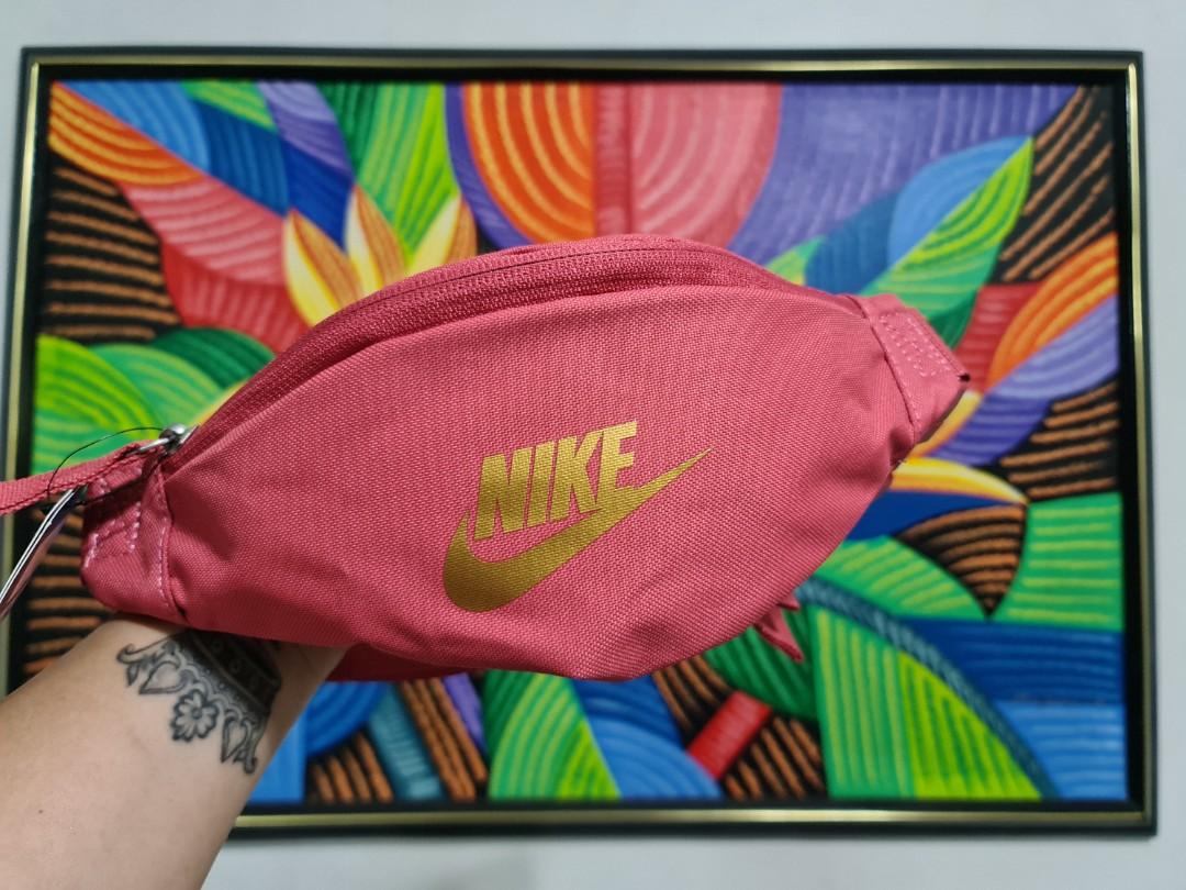 Nike crossbody/sling/beltbag, Luxury, Bags & Wallets on Carousell