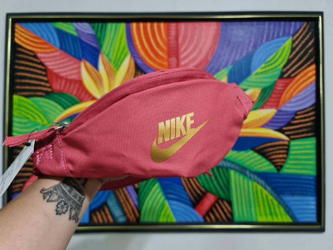 beltbag nike
