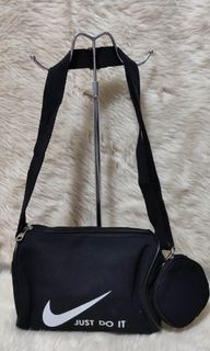 (Category: ) located in . Submitted by cha_preloved16 (Listing ID 1188205484, Image 1). Description: .