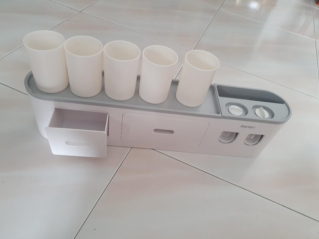 Oenon Smart toothpaste release set, Furniture & Home Living, Bathroom