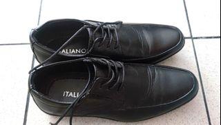 Original Italianos Black Men's Shoes