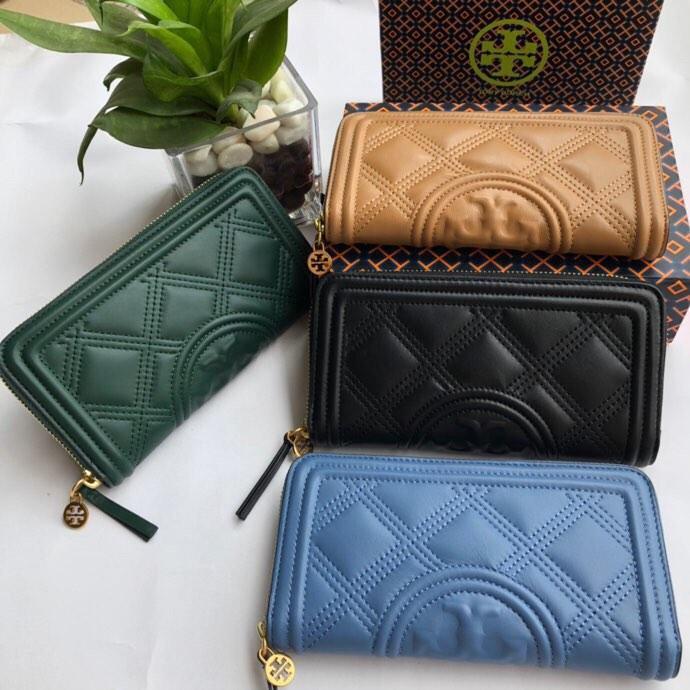 Original Tory Burch soft Fleming wallet leather Women s Fashion Bags Wallets Wallets Card holders on Carousell
