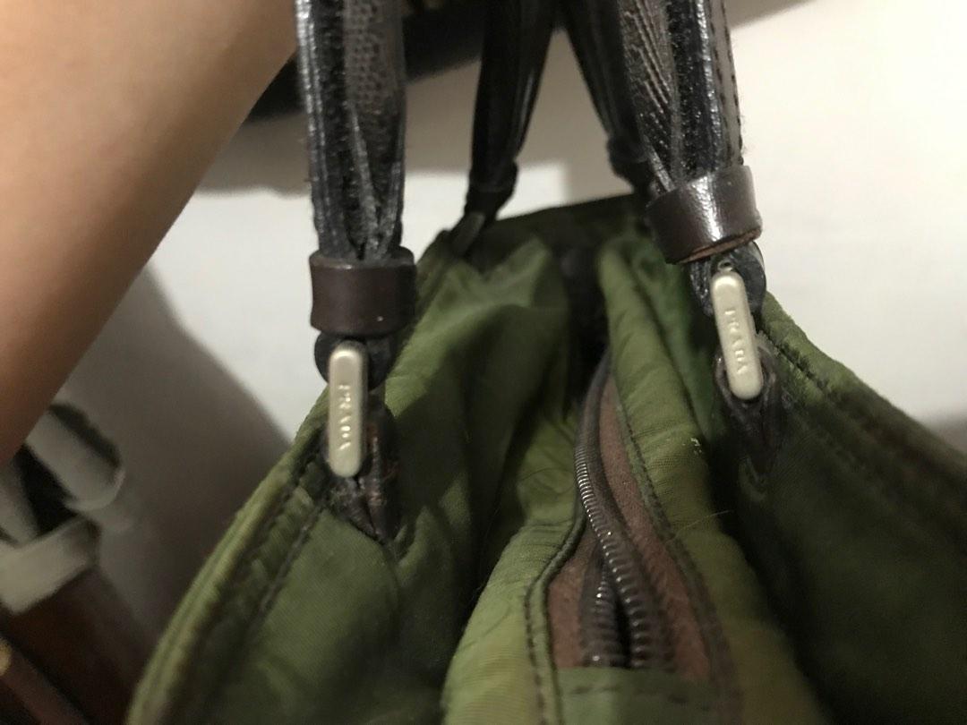 ZIPPER OPTI PRADA AUTHENTIC NYLON LEATHER HAND BAG Barang Mewah Tas Dompet di Carousell