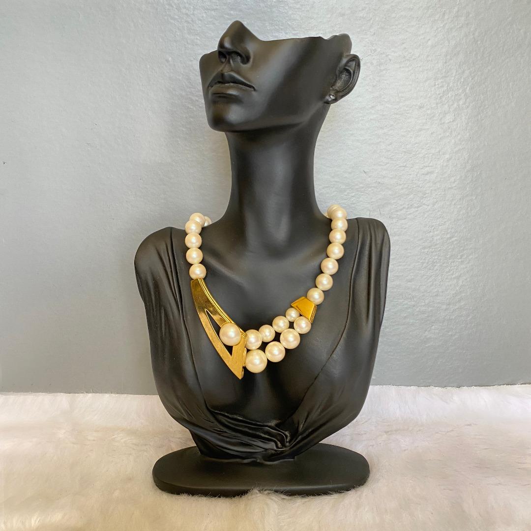 Richelieu Vintage Gold Pearl Necklace