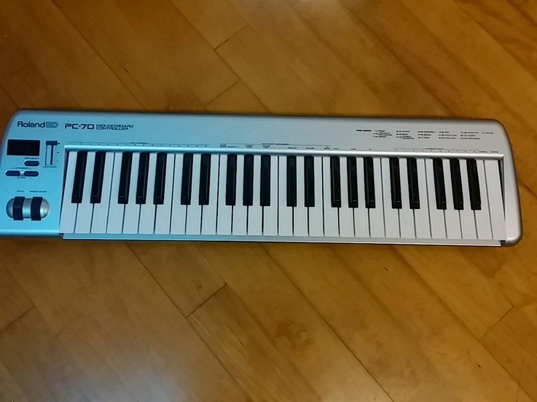 PC-70/ローランド Roland PC-70 MIDIキーボードコントローラー通電確認