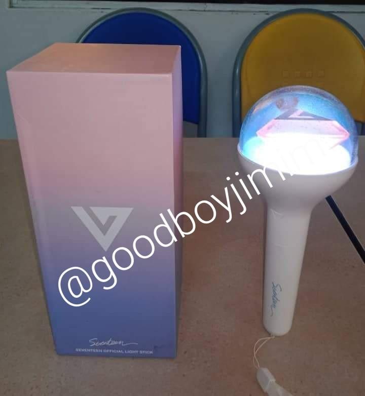 SEVENTEEN Lightstick Version 1, Hobbies & Toys, Memorabilia ...