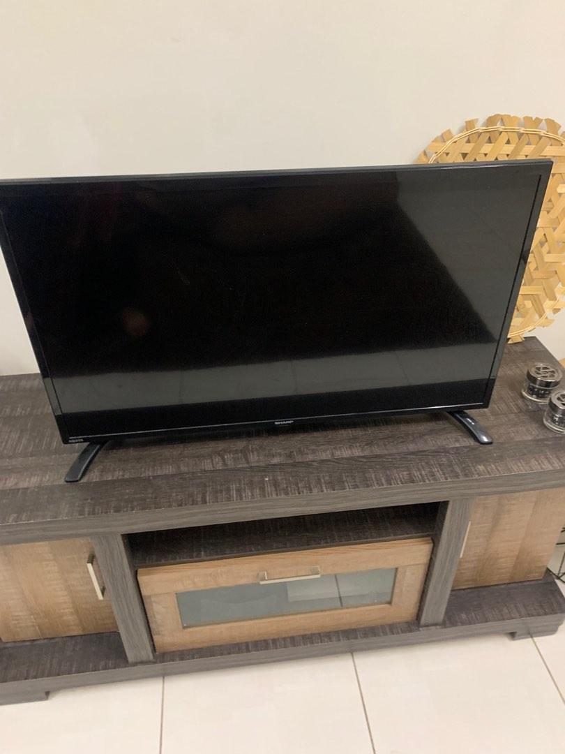Sharp Aquos 32 inch, TV & Home Appliances, TV & Entertainment, TV on ...
