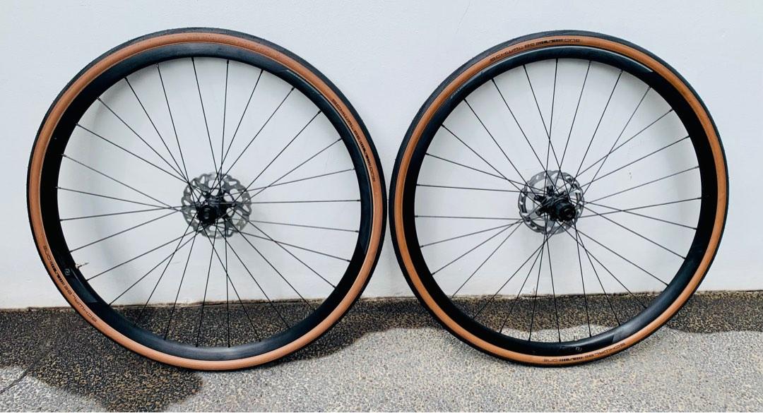 Specialized Wheel Set with Tires, Sports Equipment, Bicycles & Parts ...