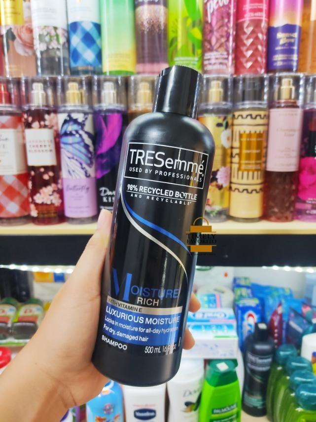 ❌SOLD OUT❌ TRESemme Shampoo/Conditioner 500mL (Category: Hair) located in Pasay City. Submitted by timelyfavorito1 (Listing ID 1188356423, Image 2). Description: IMPORTED! TRESemme Moisture Rich Shampoo 500mL The TRESemme Luxurious Moisture Shampoo system for dry hair delivers optimised hydration that targets dryness and helps lock in moisture where your hair needs it most. This moisturising shampoo delivers a salon-healthy look and enviable shin