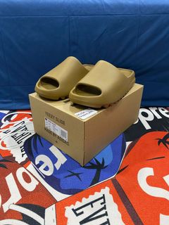 (Category: ) located in . Submitted by sneakerfoot13 (Listing ID 1188316851, Image 1). Description: .