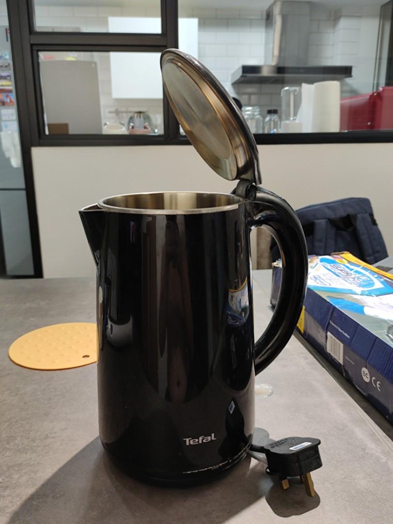 Used Tefal Kettle 1.7L, TV & Home Appliances, Kitchen Appliances