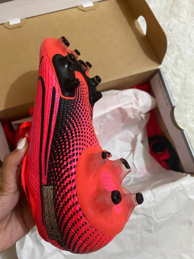 vapor football shoes