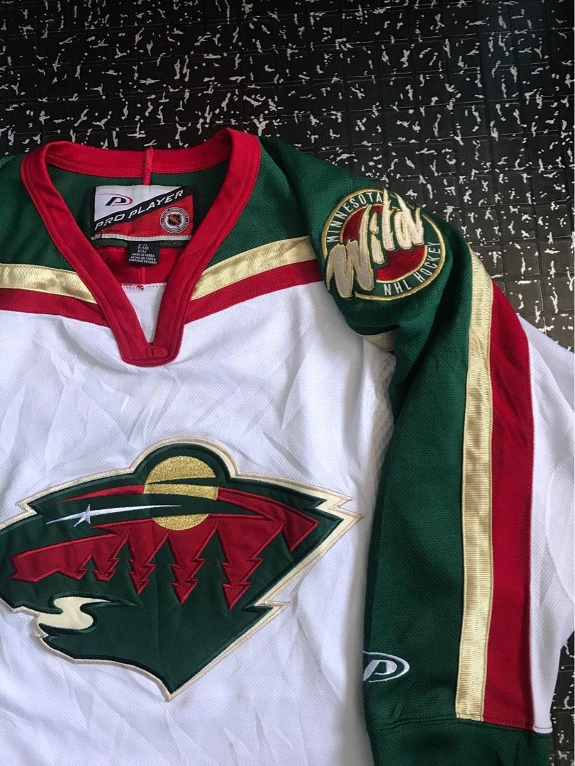 Pro player outlet hockey jersey